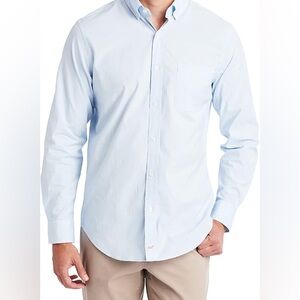 Vineyard Vines Light Blue Casual Button Down Shirt